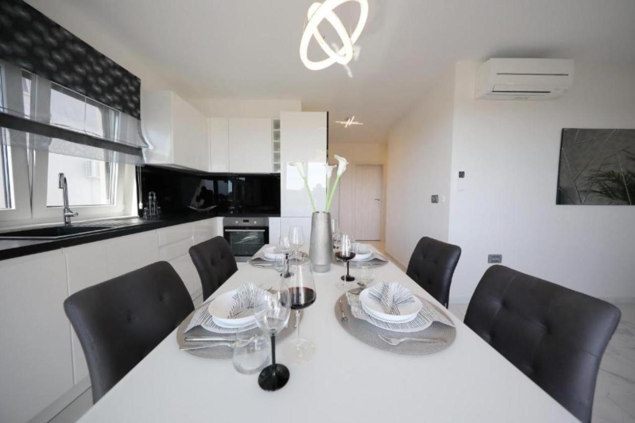 Luxury Majpruz Suites I 扎达尔 外观 照片
