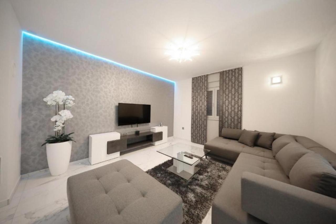 Luxury Majpruz Suites I 扎达尔 外观 照片