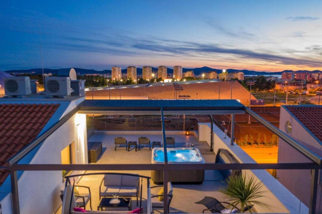 Luxury Majpruz Suites I 扎达尔 外观 照片