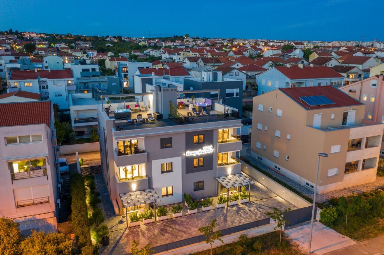 Luxury Majpruz Suites I 扎达尔 外观 照片